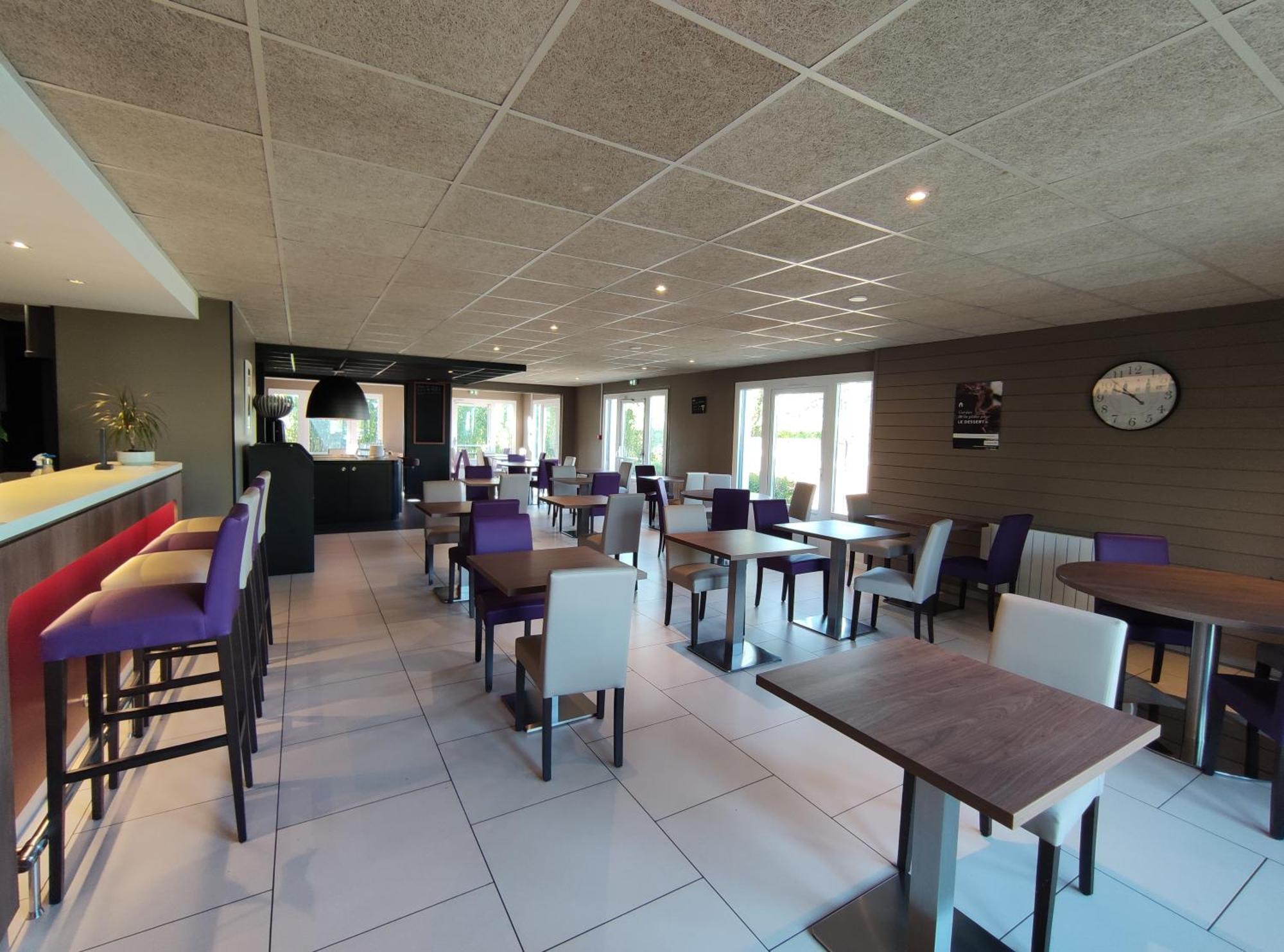Campanile Sable-Sur-Sarthe Vion Hotel Екстериор снимка