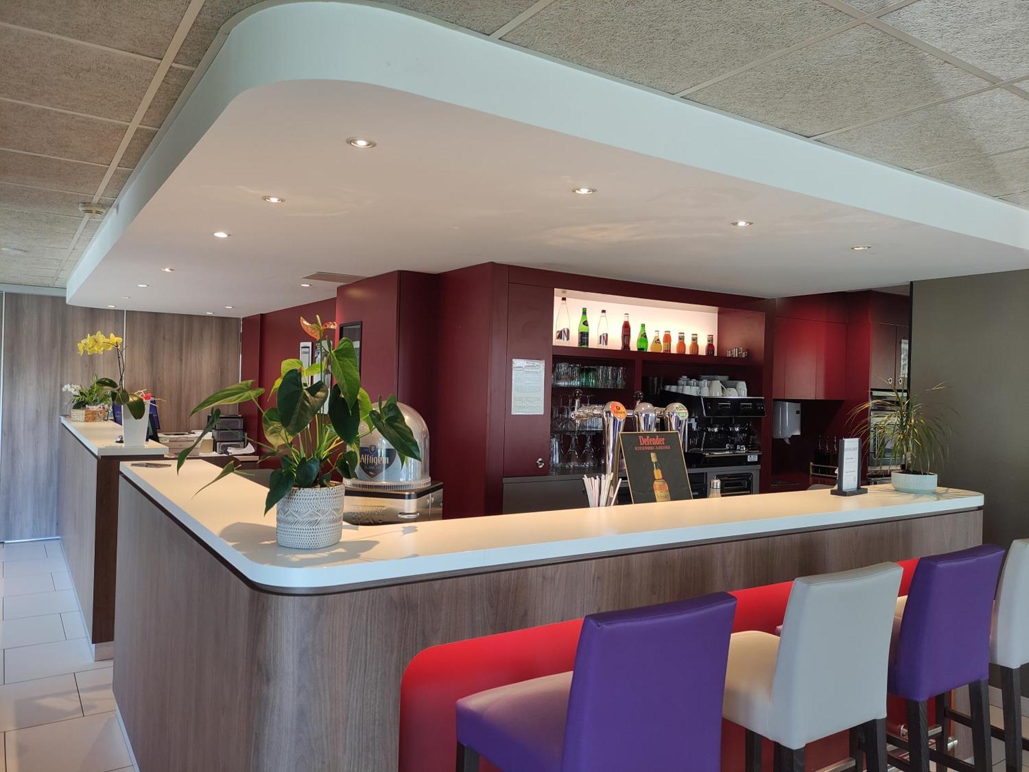 Campanile Sable-Sur-Sarthe Vion Hotel Екстериор снимка